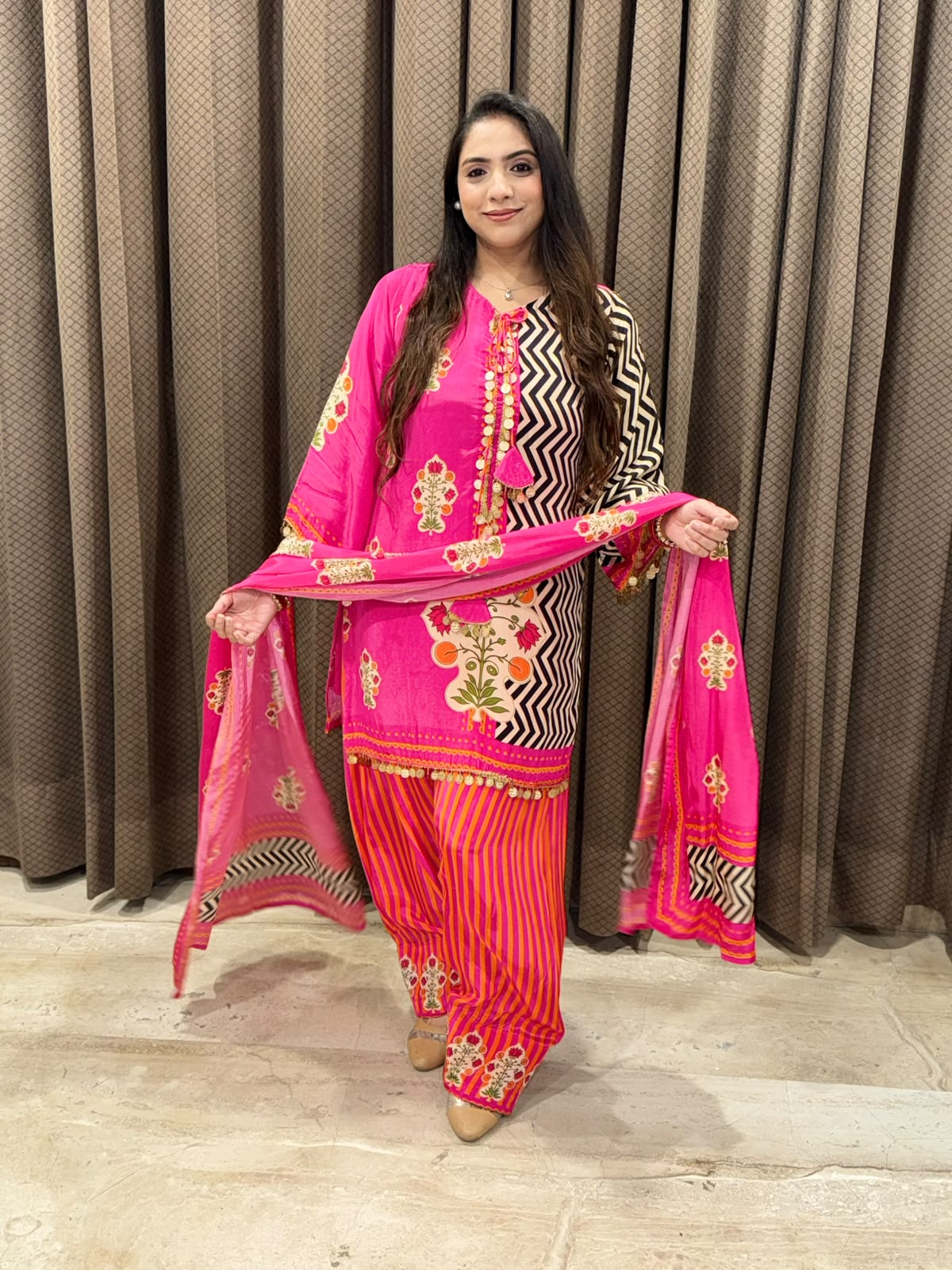 Pink Digital Farshi set with  designer sleeves & handwork